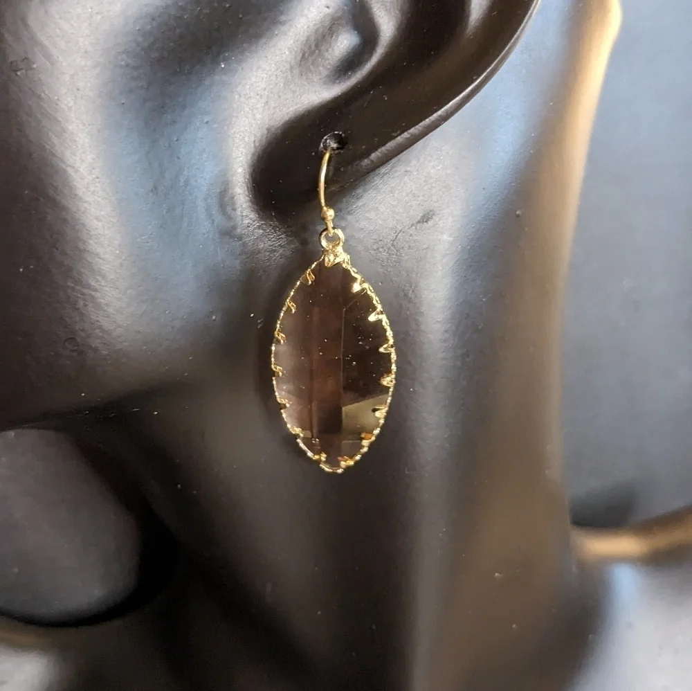 Gold Tone Drop Earrings‎